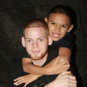 Meet your Posher, Cory